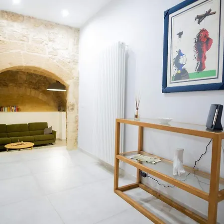 Casa Volta باري